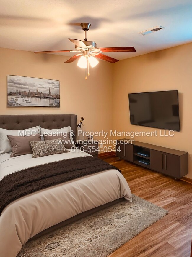 Photo - 200 Black Jack Ave