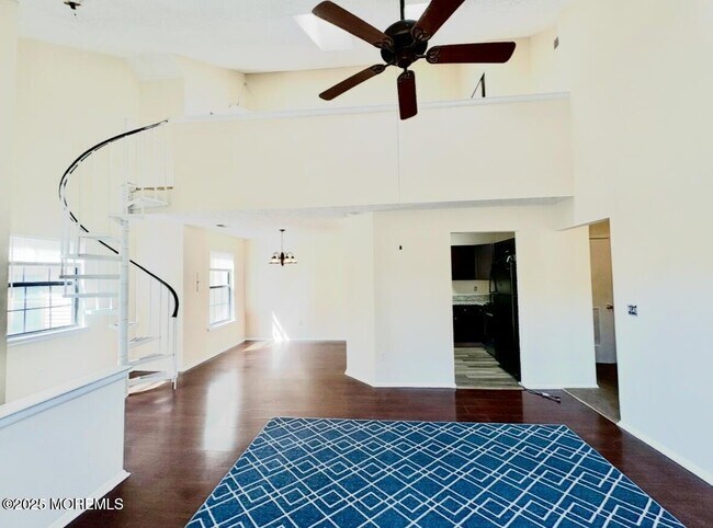 Photo - 702 Goldthread Ct