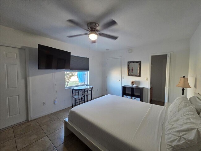 Photo - 803 Caribbean Dr