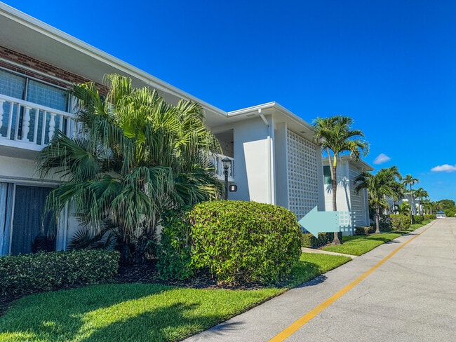 Building Photo - 4501 S Ocean Blvd Unit B5 Rental
