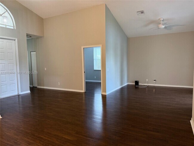 Photo - 6534 NW 80th Dr