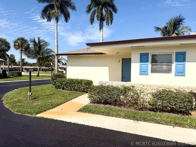 Building Photo - 2854 Crosley Dr E Unit J