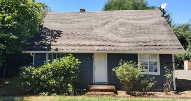 Photo - 4250 NE Hwy 20