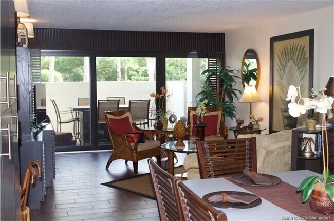 3792 NE Ocean Blvd Unit 104S
