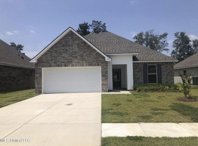 Building Photo - 14357 Southern Magnolia Ave