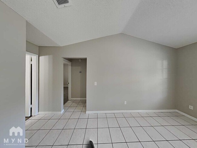 Photo - 6444 Diamond Leaf Ct N