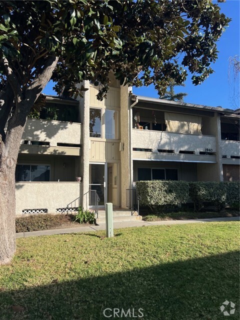 Building Photo - 1940 Heywood St Unit C Rental