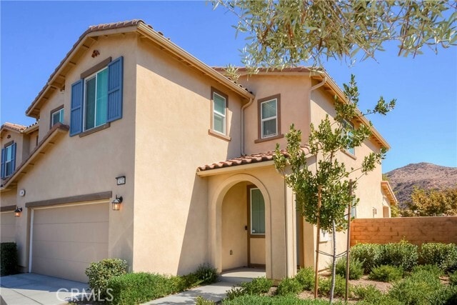 Building Photo - 24218 Hillcrest Dr