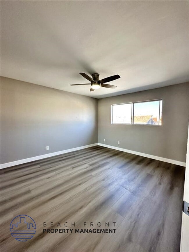 Building Photo - 2215 Nelson Ave.