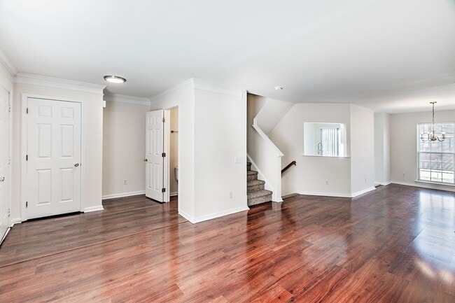 Photo - Exceptionally Nice 3 BR 2.5 BA Townhome in River Walk