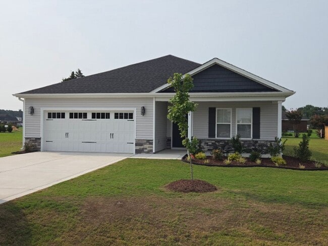Photo - 104 Hudson Vlg Dr