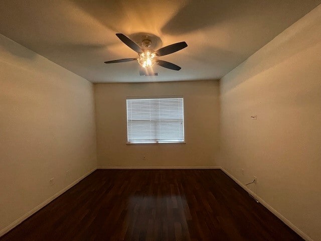 Photo - 8739 Leclaire Meadow Dr