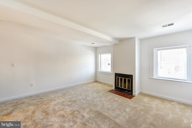 Photo - 2441 18th St NW Unit 5