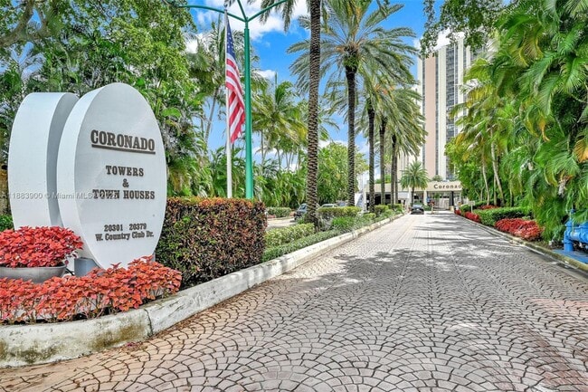 Photo - 20335 W Country Club Dr Unidad 2005