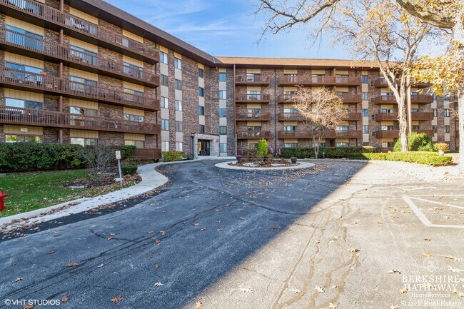 Photo - 120 Lakeview Dr Condo Unit 214