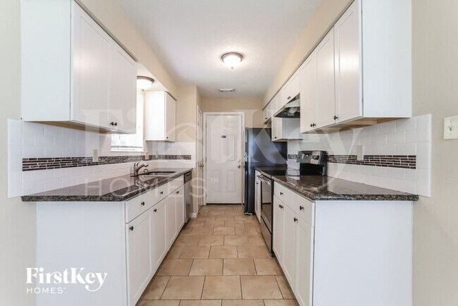 Photo - 17507 Heritage Cove Dr