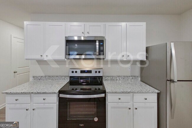 528 Ivy Brook Way