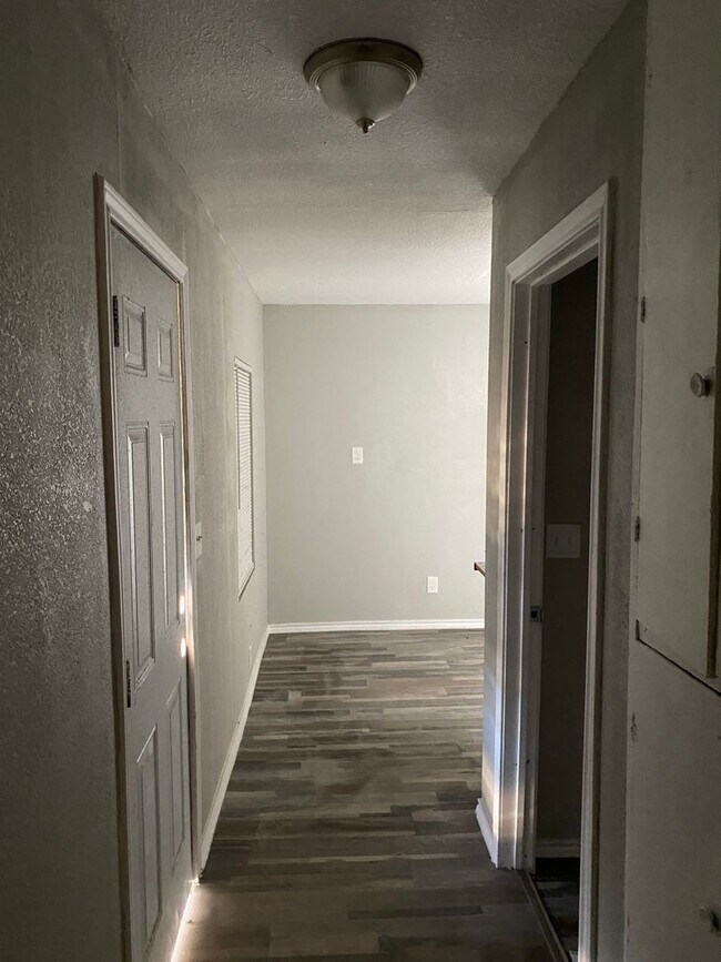 Photo - 2324-26 ELSIE FAYE HEGGINS Unidad 2326