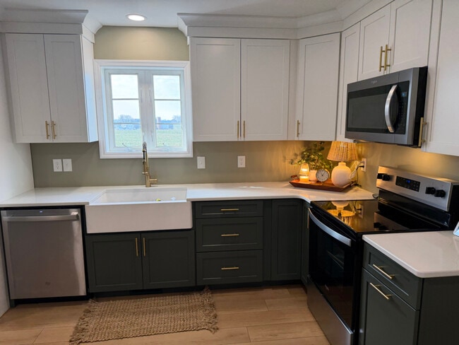 Photo - 10 Georgie Ln