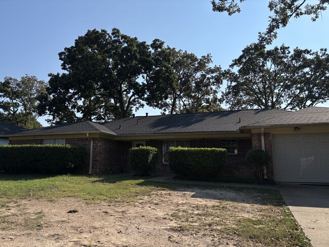 Photo - 4316 Aberdeen Dr