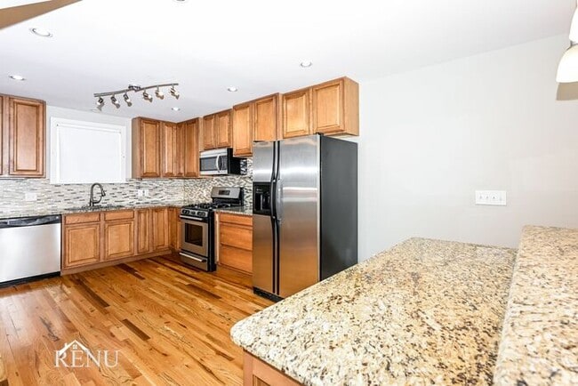 Photo - 501 Park Cir