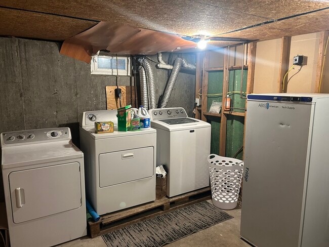 Photo - 4 Meadowview Ln