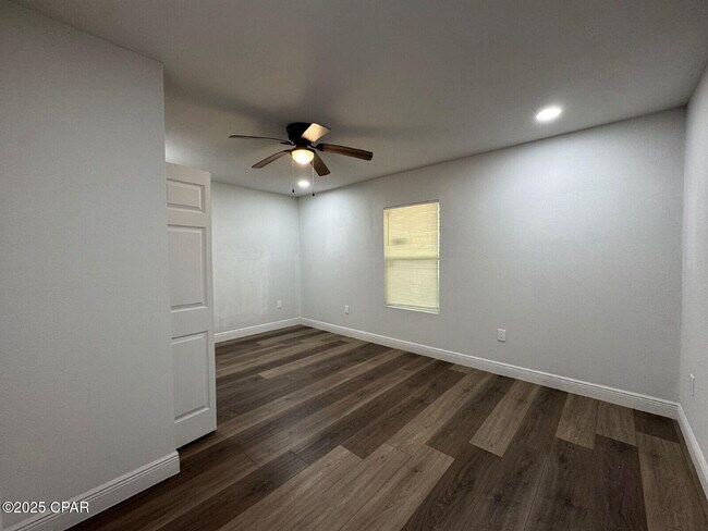 Photo - 148 Claire Ave
