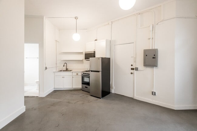 Photo - 223 E Ferry St Unit 103