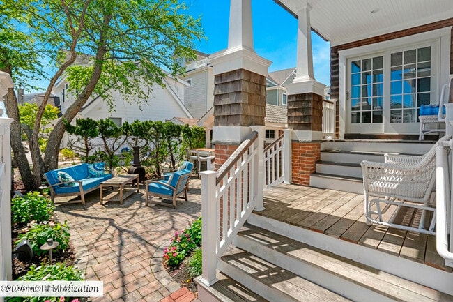 565 Trout Ave