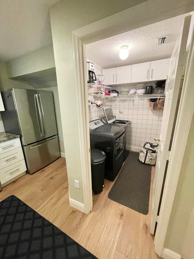 Photo - 12708 Shoreline Dr Unit C