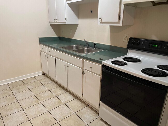 Photo - 5150 Delta St Unit Apt 204