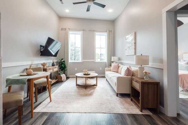 Photo - 117 Spring St Unit ID1397972P