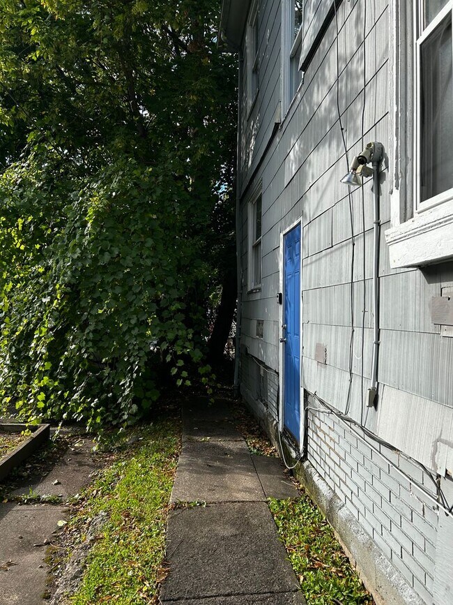 Photo - 1143-1145-1145 S Plymouth Ave Unit 1145 S Plymouth Ave 10%