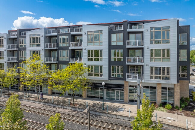 Exterior - Crescent Promenade