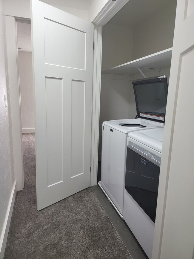 Photo - 1305-1307 Daniel Street Unidad 1307 Daniel