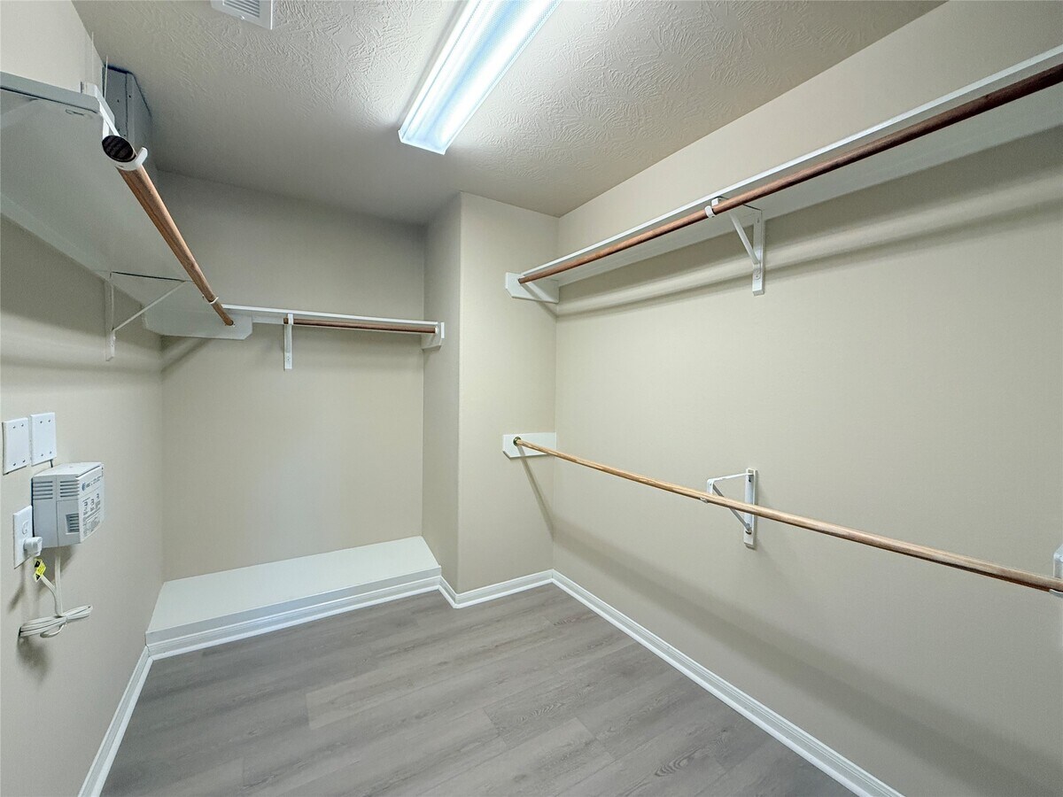 Photo - 246 Golden Grain Dr