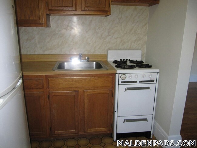 Photo - 349 Pleasant St Unit B1-12