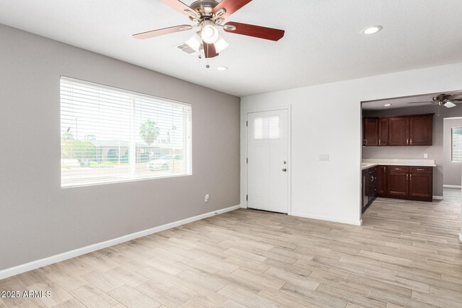 Photo - 2034 E Don Carlos