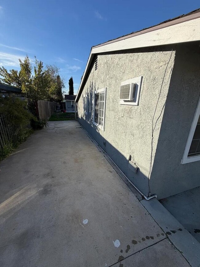 41 Sanrive Ave