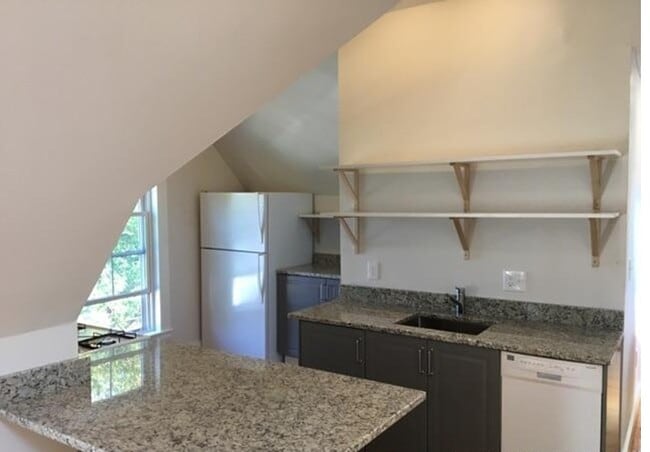 Photo - 58 Fessenden St Unit 3