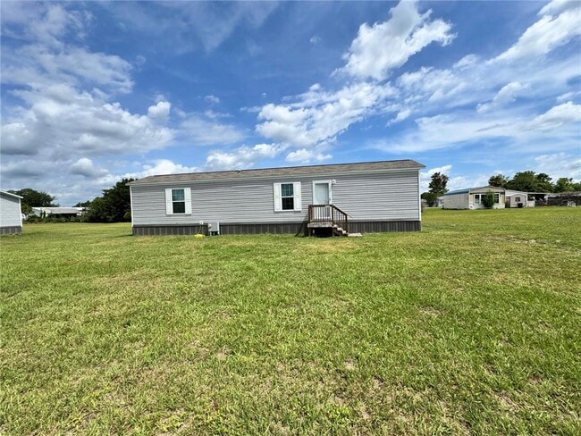 Building Photo - 1115 NW 12th Ln