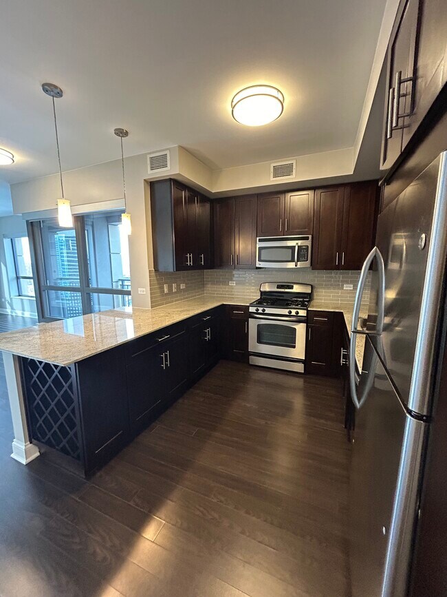 Photo - 68 W Hubbard St Unidad 2302