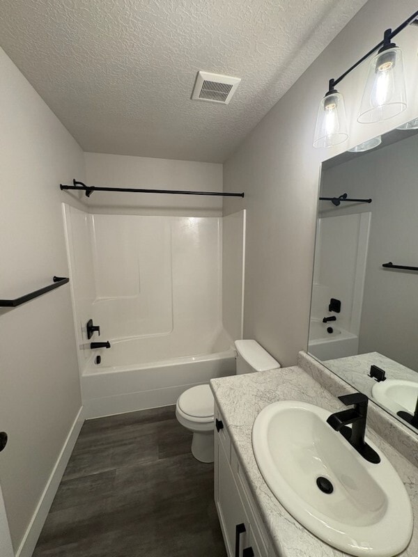 Photo - 265 W 490 N