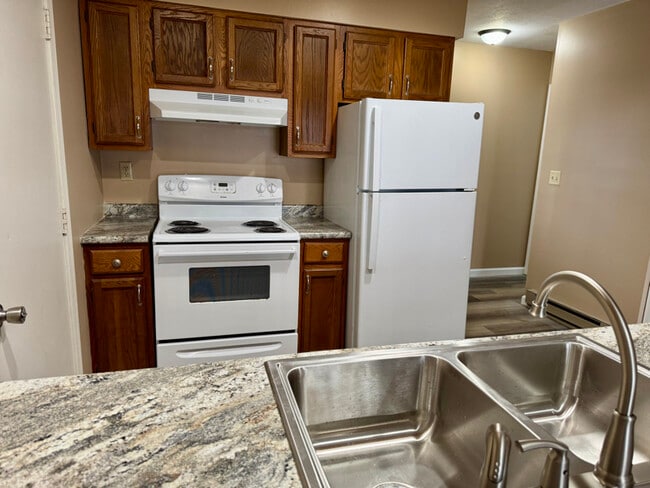 Photo - 24 Orchard Ln