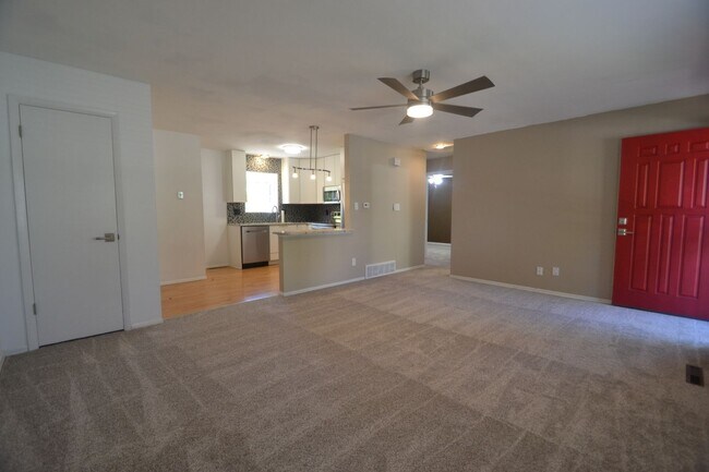 Photo - 1002 N Walnut St Unit 1002 N Walnut Street