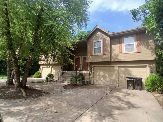 Building Photo - 7108 N Church Rd Rental