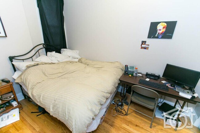 Photo - 456 W Armitage Ave Unit 2