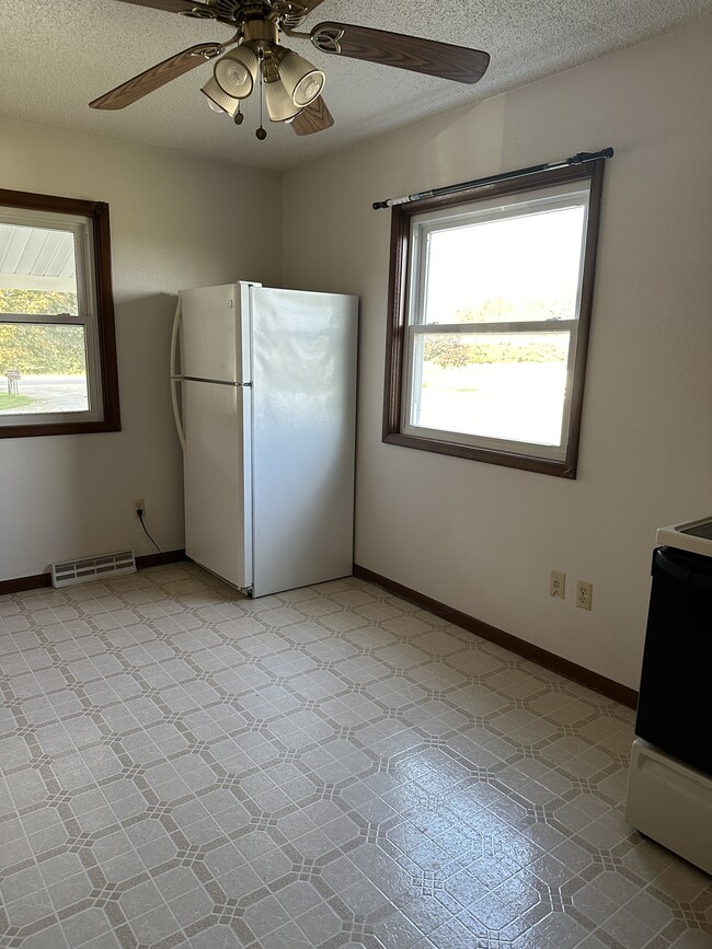 Photo - 7991 County Road D Unit 2
