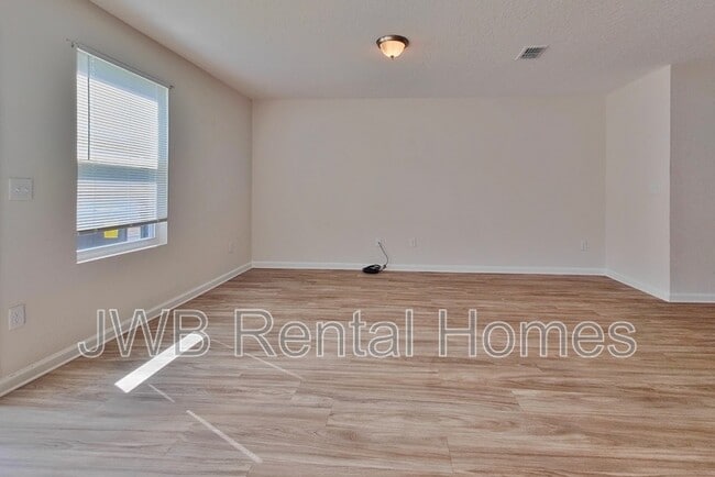 Photo - 3613 Spring Park Rd Unit #1