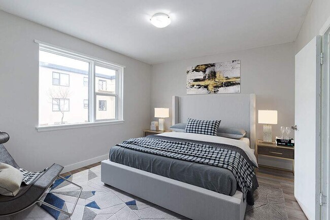 Photo - Scenic Court